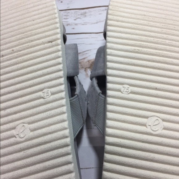 Easy Spirit Strappy Slide Sandals, 7.5 Wide M US - Picture 6 of 8